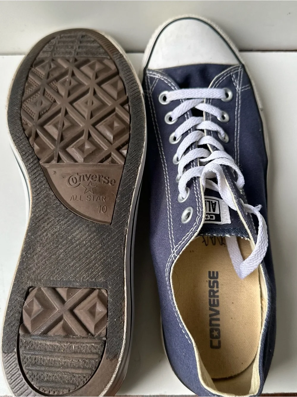 Converse Chuck Taylor All Star Low Navy Blue Size 10 Sneakers